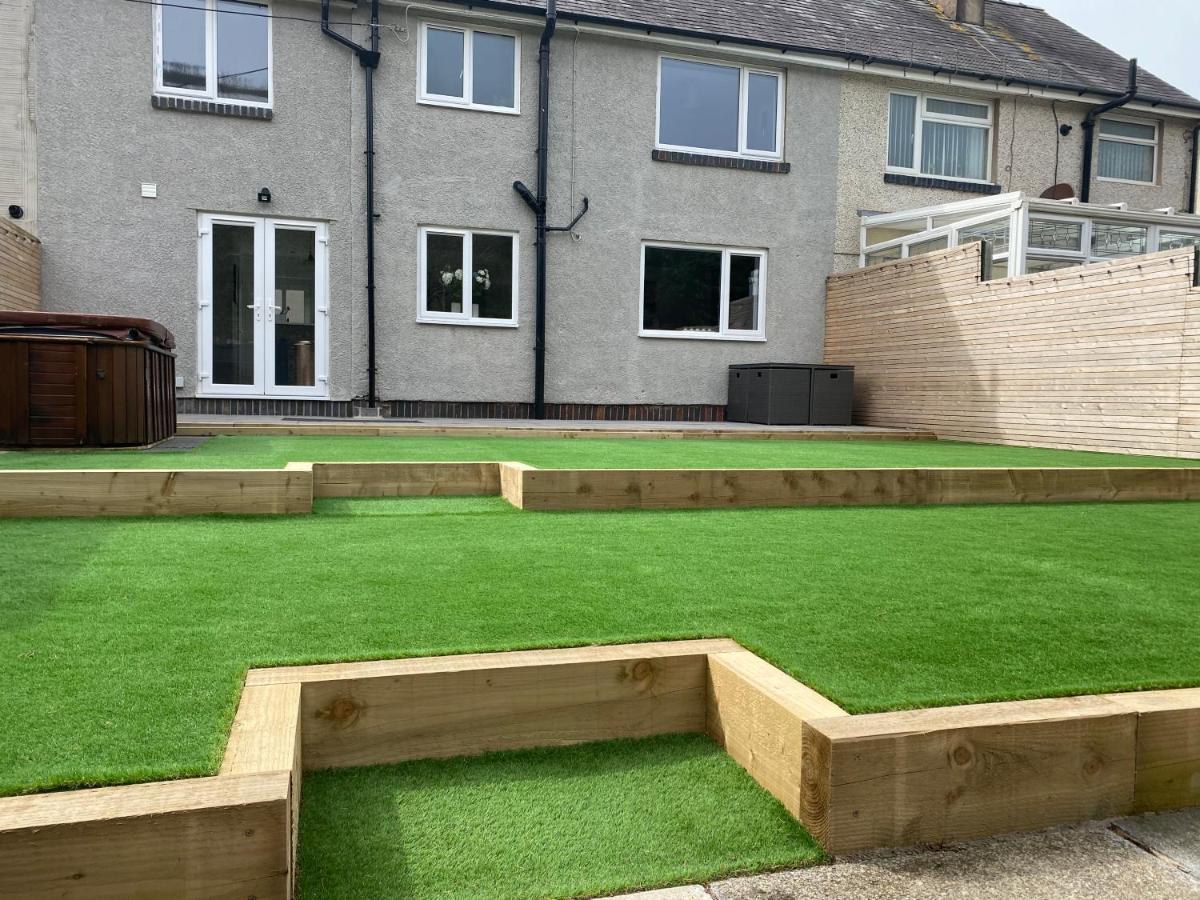 No40Barmouth-Modern,Spacious&Hot Tub Exterior photo